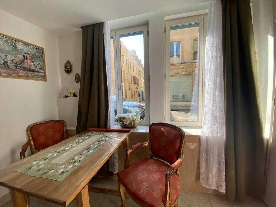 Ravissant Shabby Chic Au Centre De Metz Appartement Buitenkant foto
